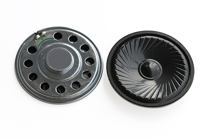 M5775-8B1W